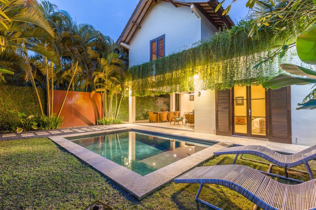 Rumi Villas Seminyak Exterior foto